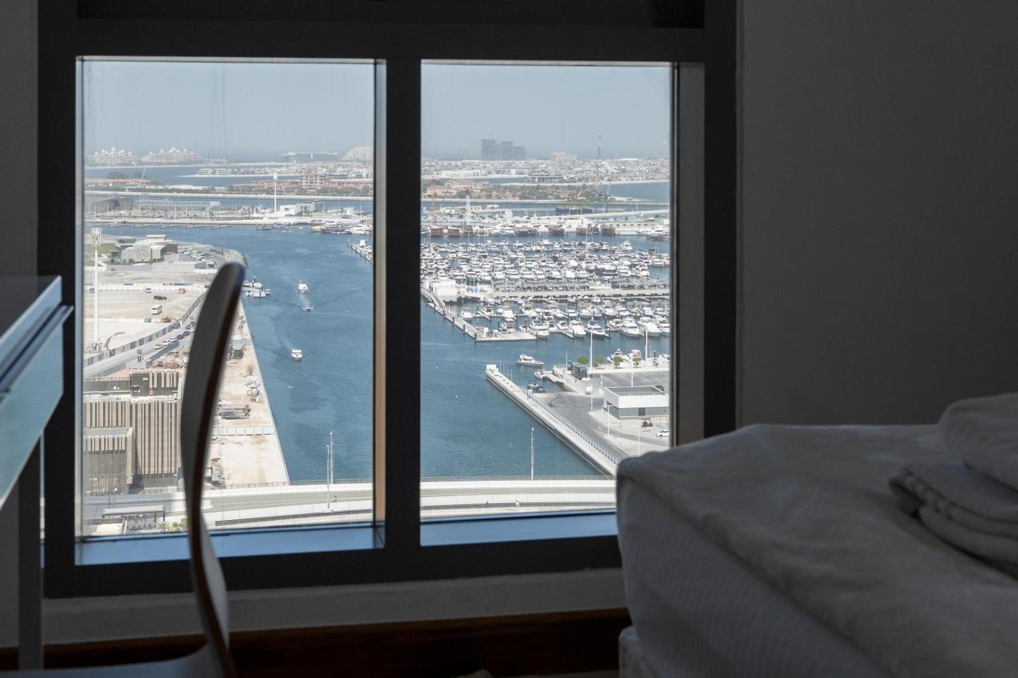 Apartment Vacay Lettings - 2bhk With Marina Dubai